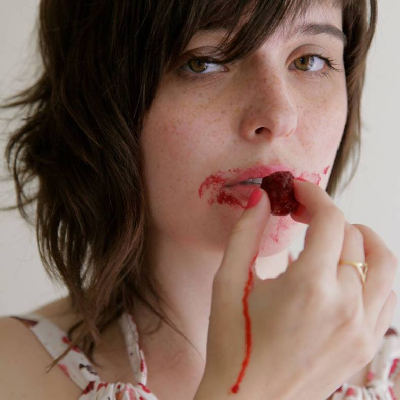 1235055_568264213229118_481977506_n