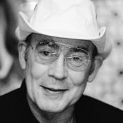 MTE5NTU2MzE2Mzg3NTA5Nzcx