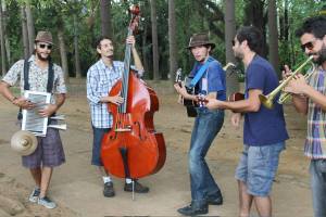 12788_360878567416612_6517289638915932583_n