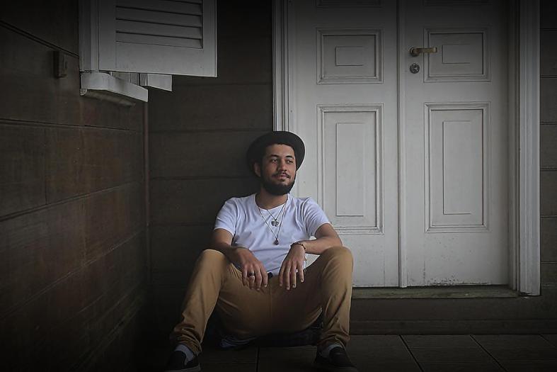 11206078_775119059268927_594147801165361982_n