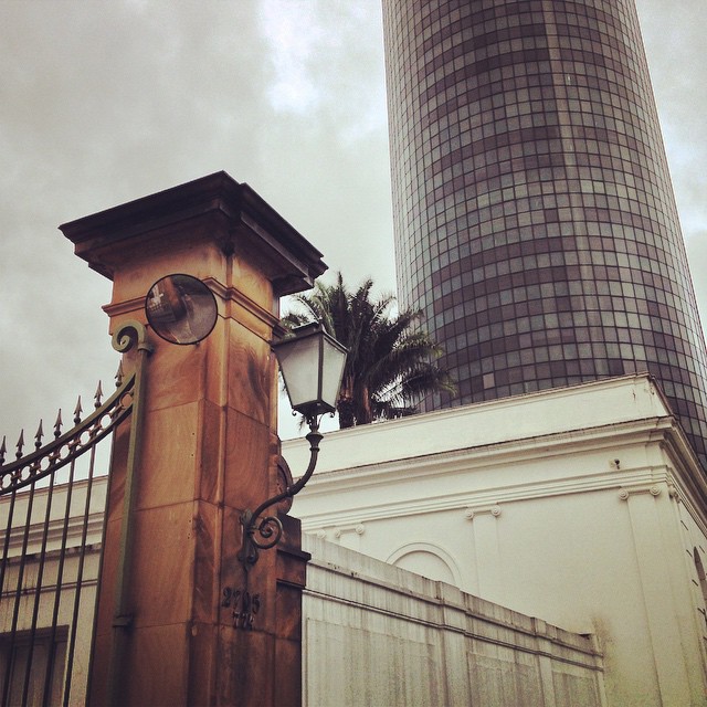 983865_927249063974120_5445692391784608125_n